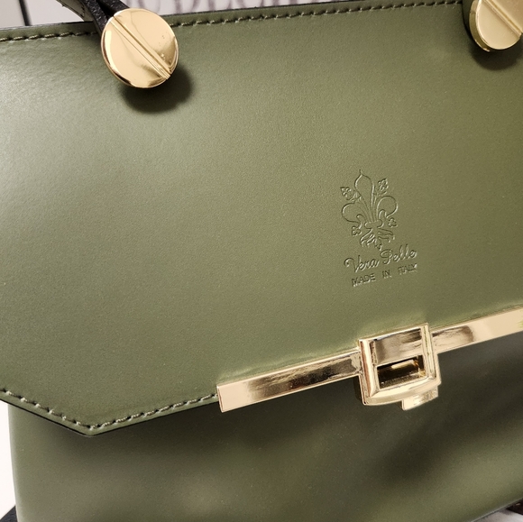 Hand Bag - Picture 4 of 4